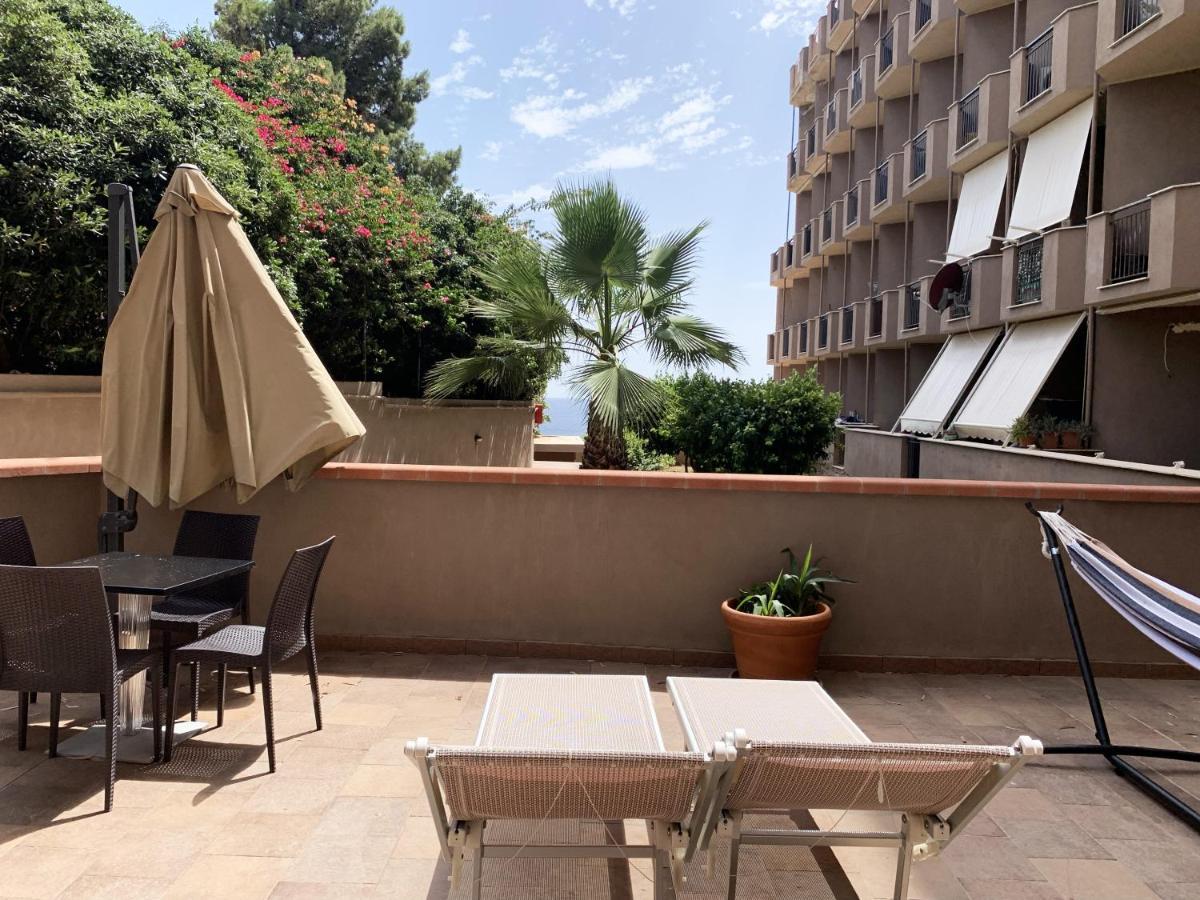 Nuraghe Apartments Teulada Exterior photo